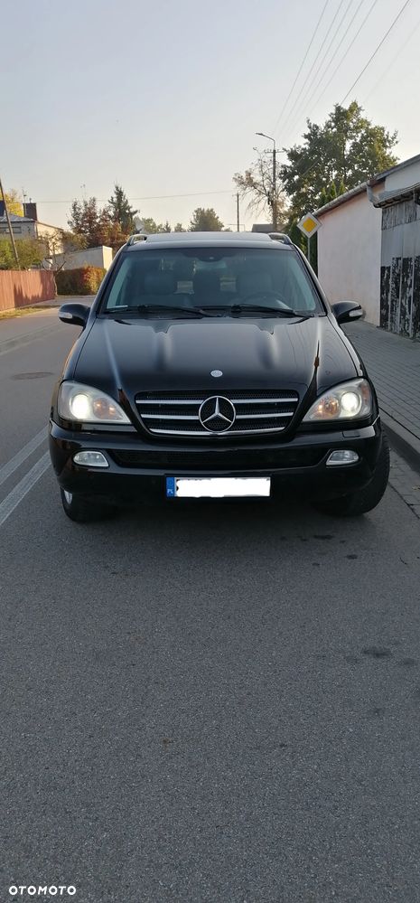 Mercedes-Benz ML - 16