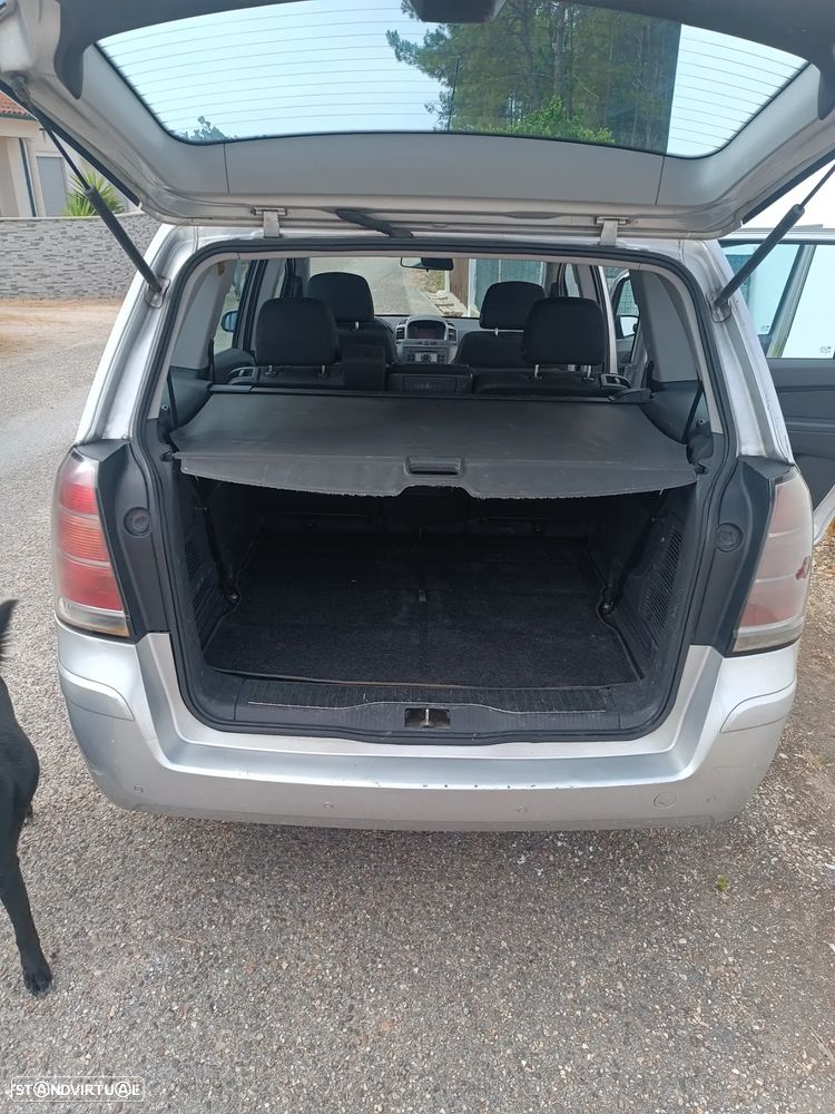 Opel Zafira - 8