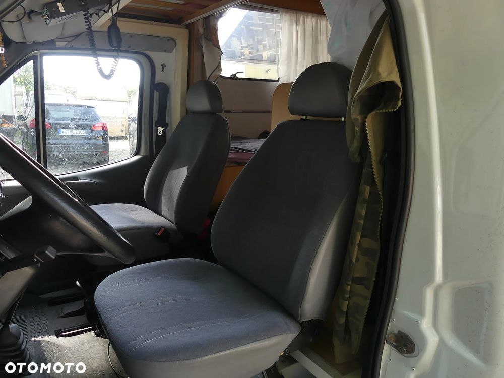 Ford Transit - 4