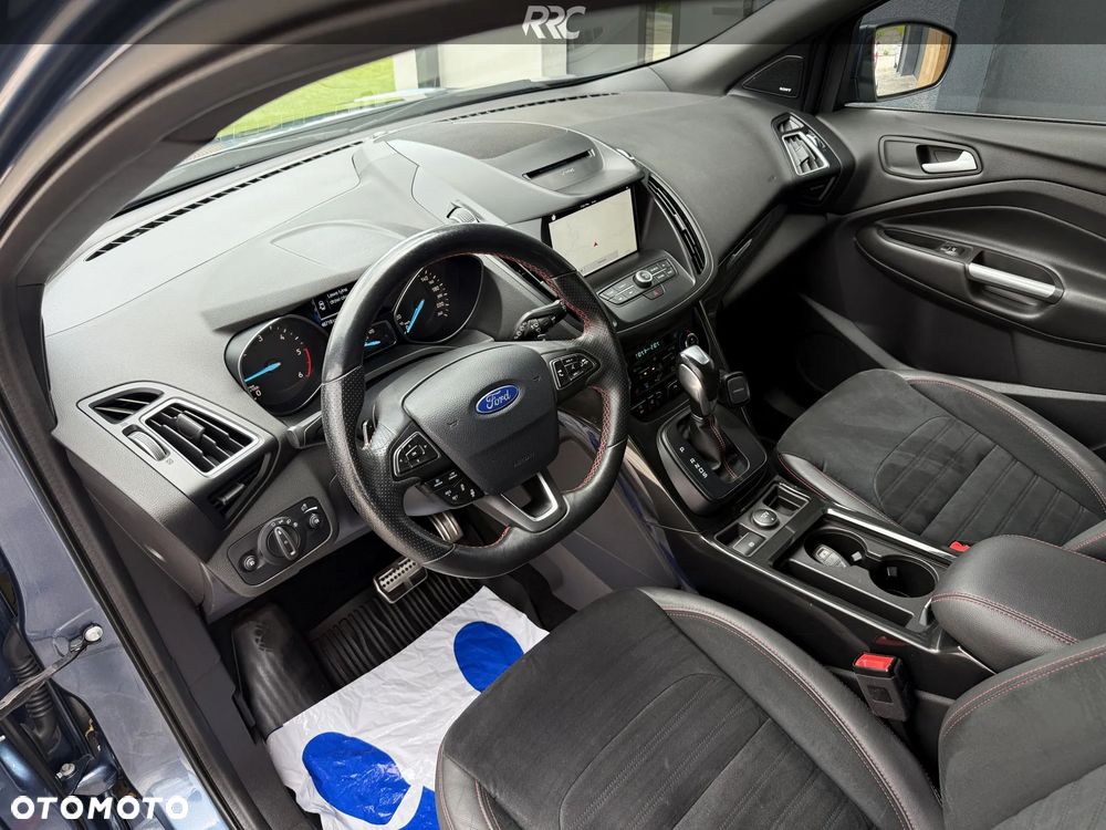 Ford Kuga 2.0 TDCi 4x4 ST-Line - 22