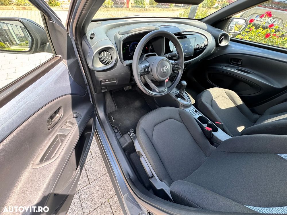 Toyota Aygo X 1.5l HEV 116CP Active - 22