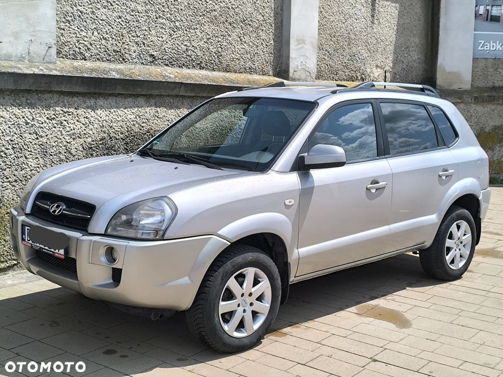 Hyundai Tucson 2.0 2WD GLS - 2
