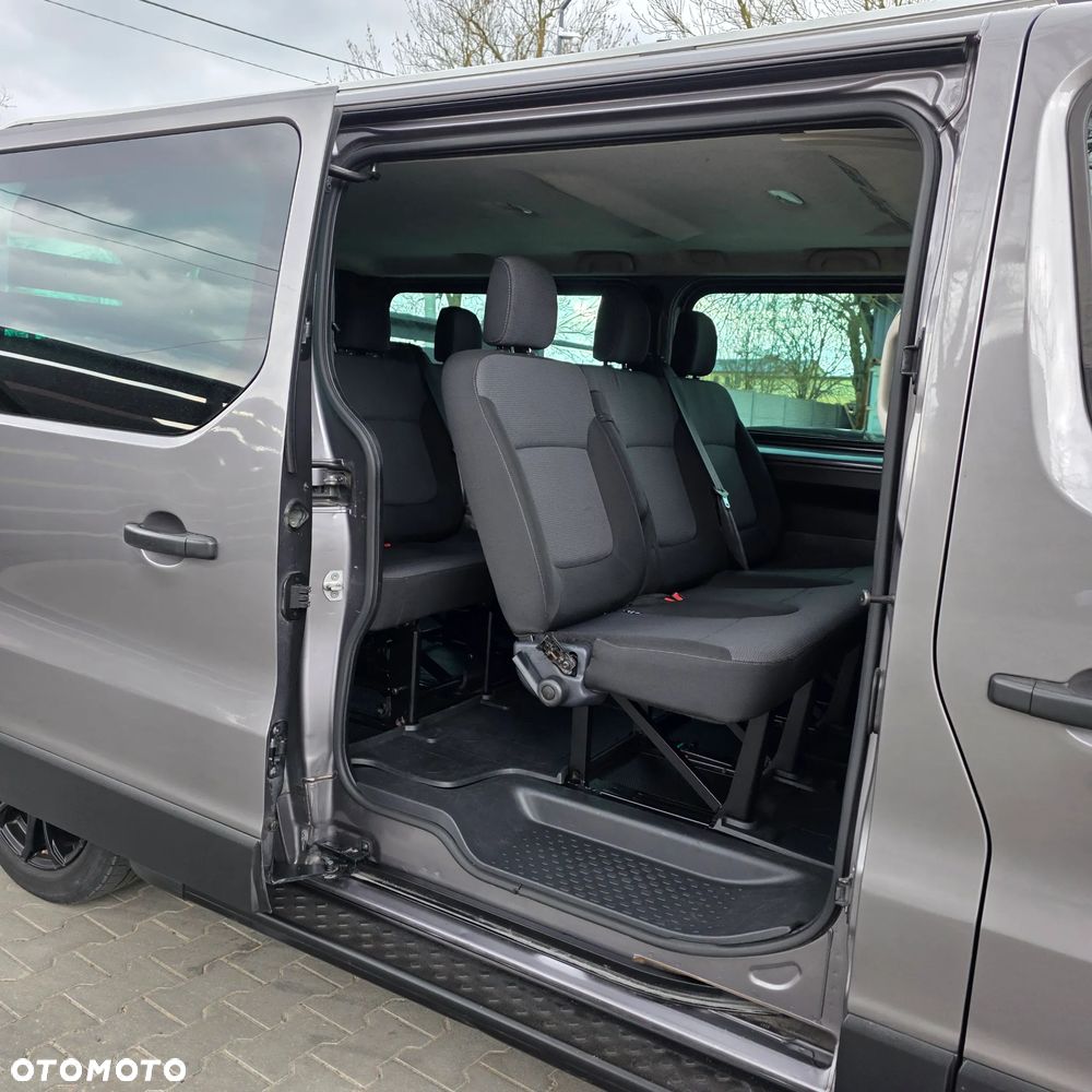 Renault Trafic 2.0 dCi EDC - 13