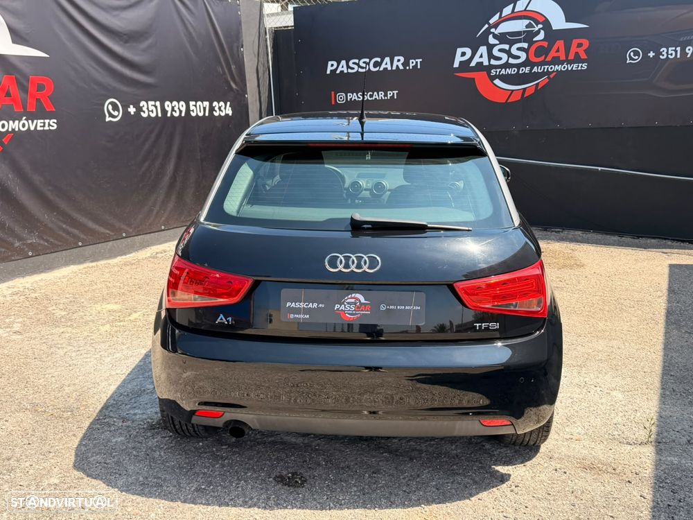 Audi A1 1.2 TFSI Attraction - 10