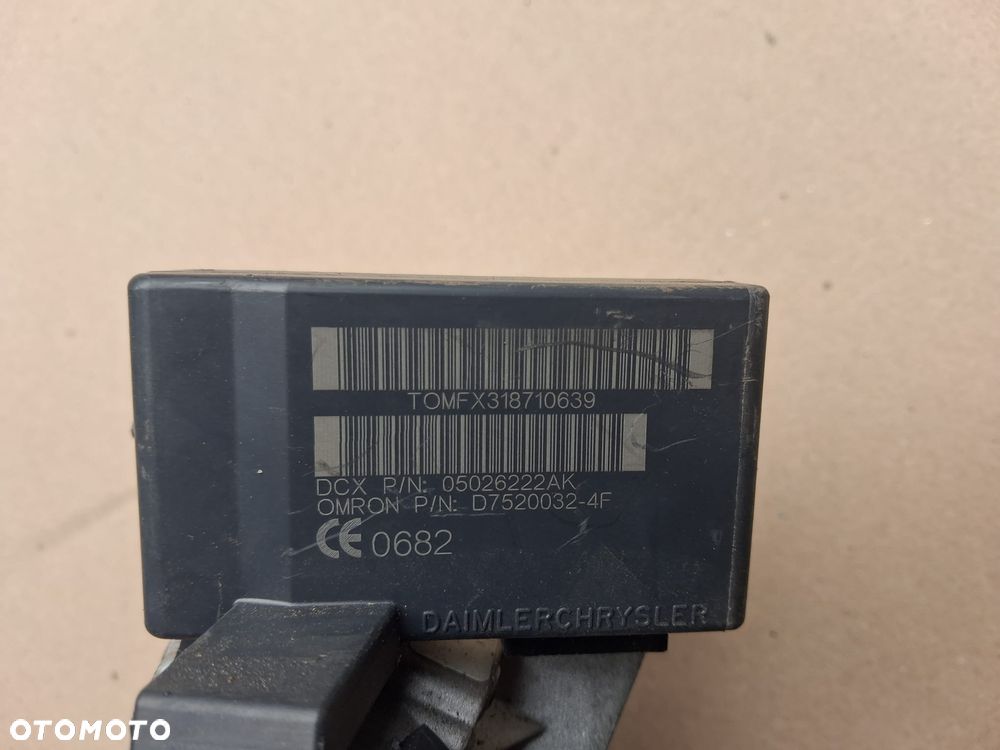 Stacyjka DODGE CALIBER +2 klucze C34035M  05057297AH  OE - 3