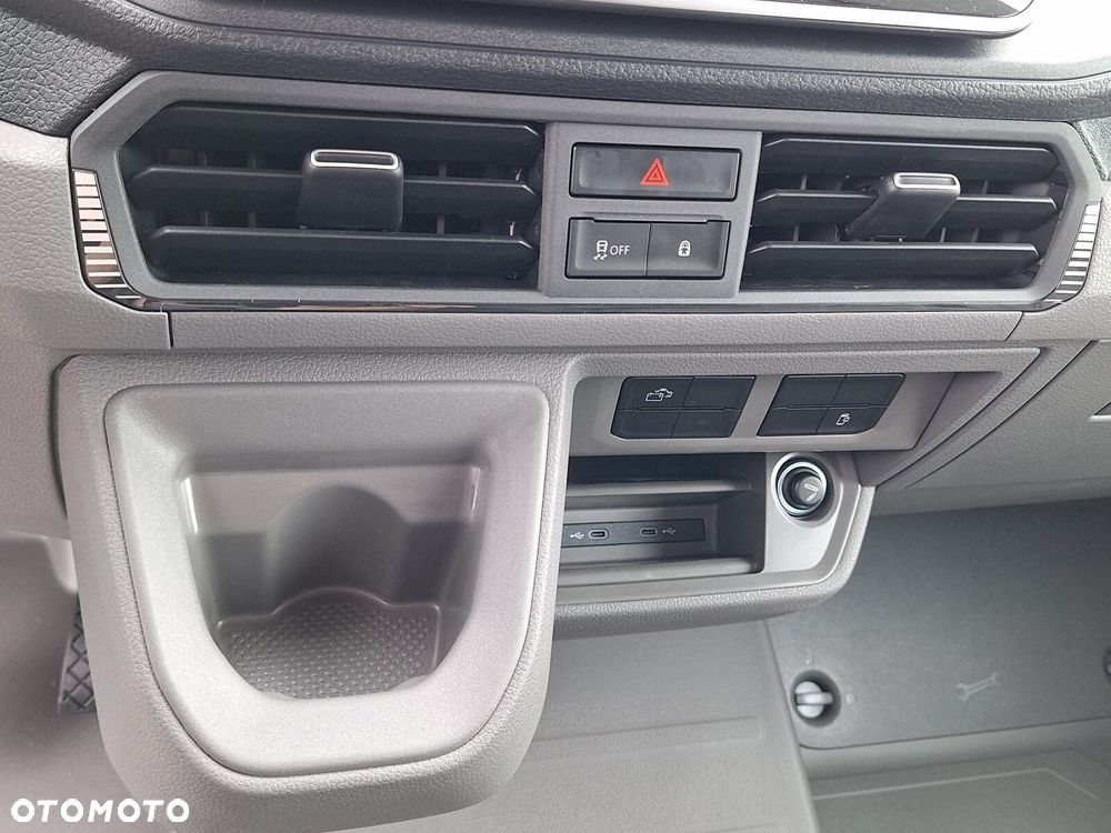 Volkswagen Crafter - 22