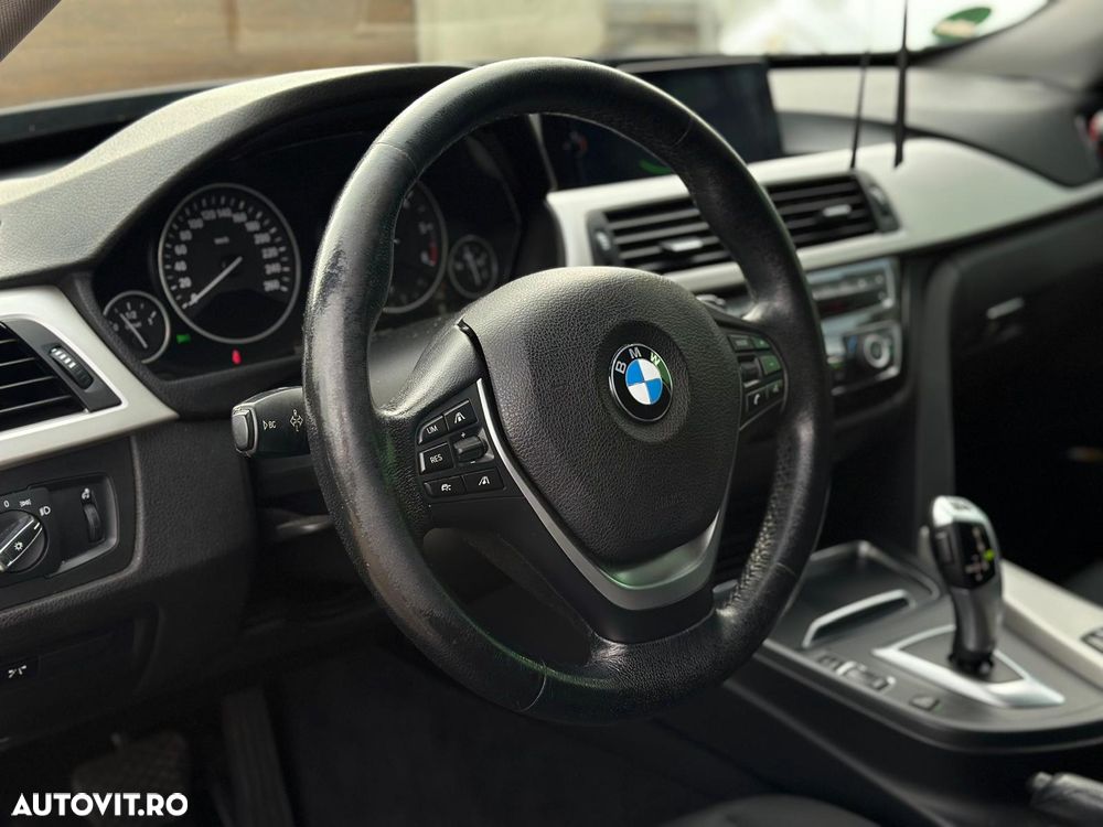 BMW Seria 3 325d Aut. Advantage - 18