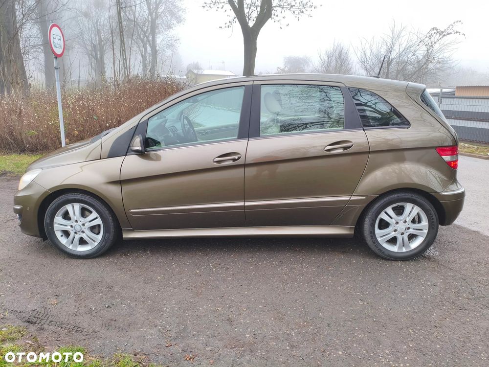 Mercedes-Benz Klasa B 180 CDI Special Edition - 10