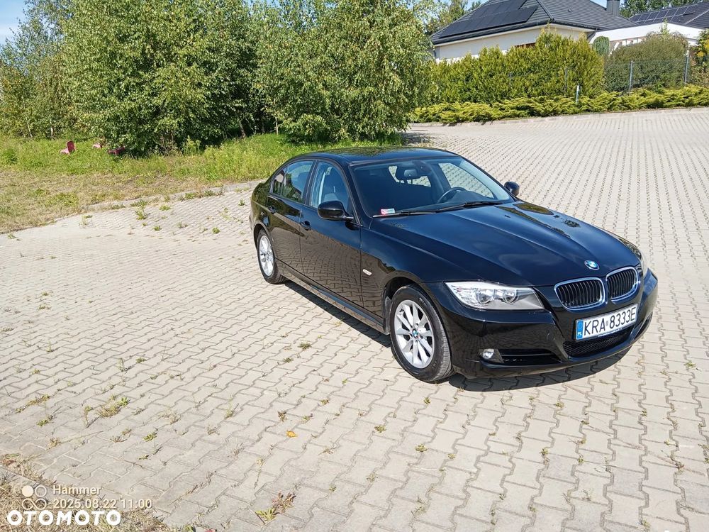 BMW Seria 3 320i - 4