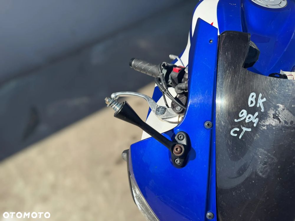 Honda CBR - 8