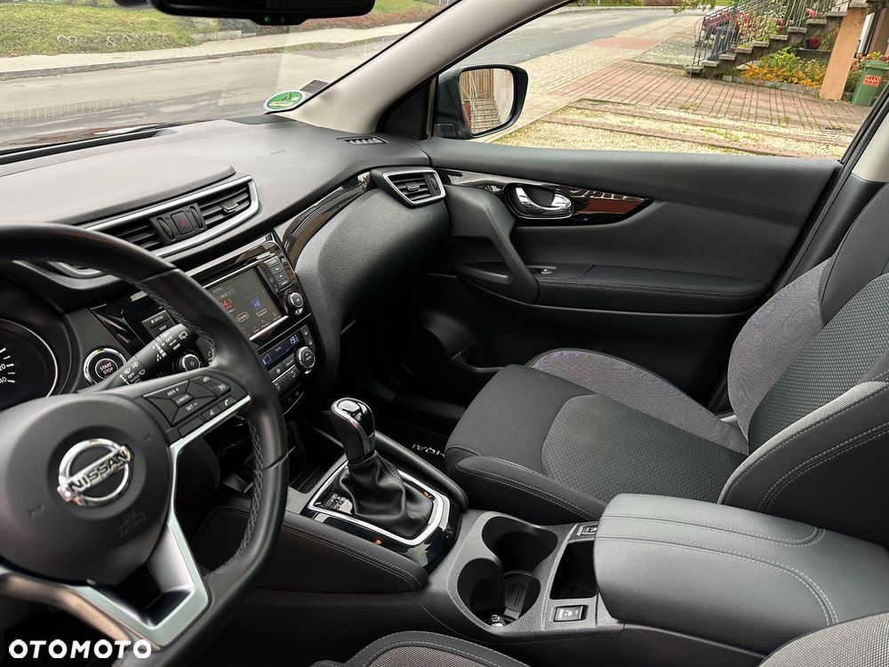 Nissan Qashqai 1.3 DIG-T Tekna DCT - 14