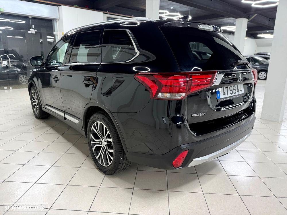 Mitsubishi Outlander 2.2 DI-D Intense Black Edition - 8