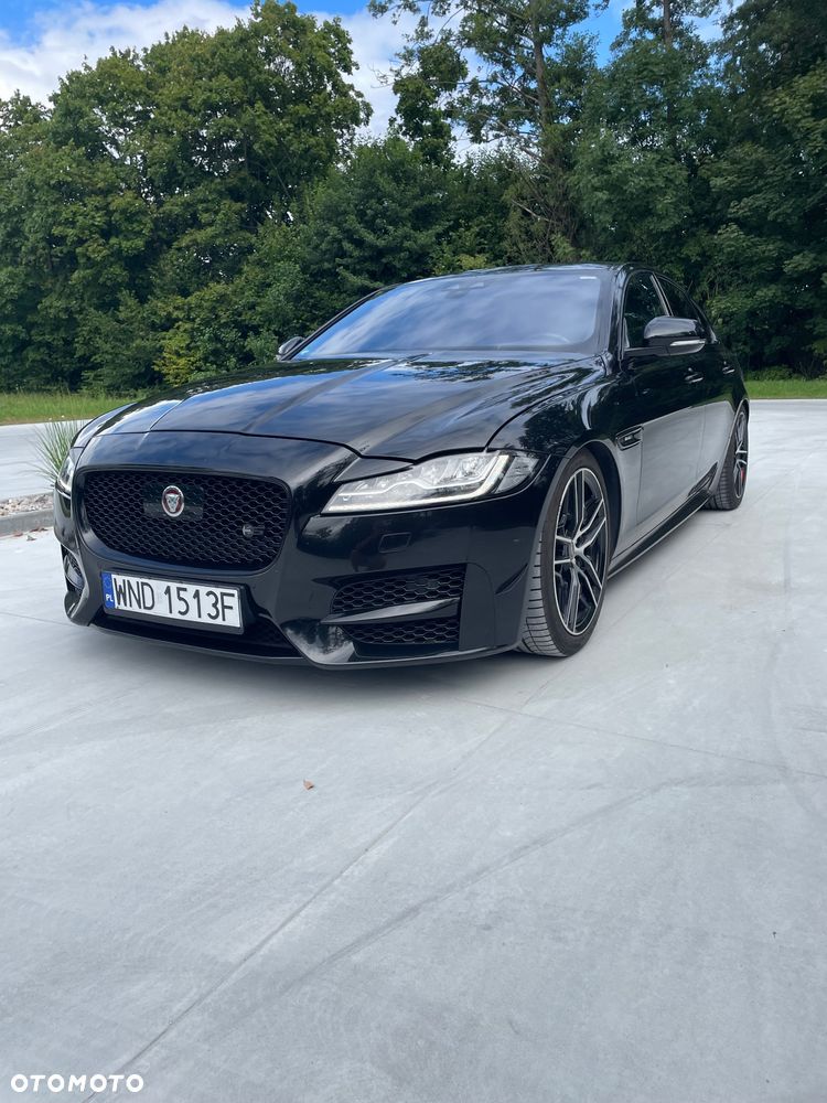Jaguar XF 25t R-Sport - 1