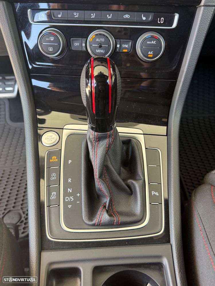 VW Golf 2.0 TSI GTI DSG Performance - 25