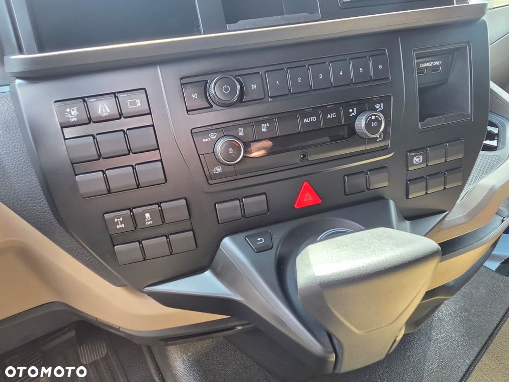 MAN TGX 18.470 XLX - 32