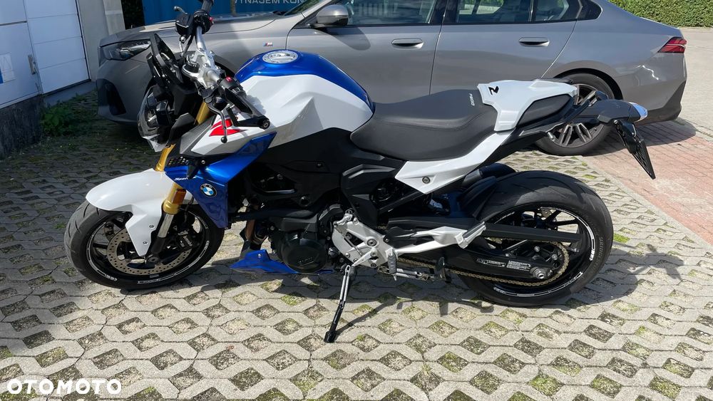 BMW F - 3