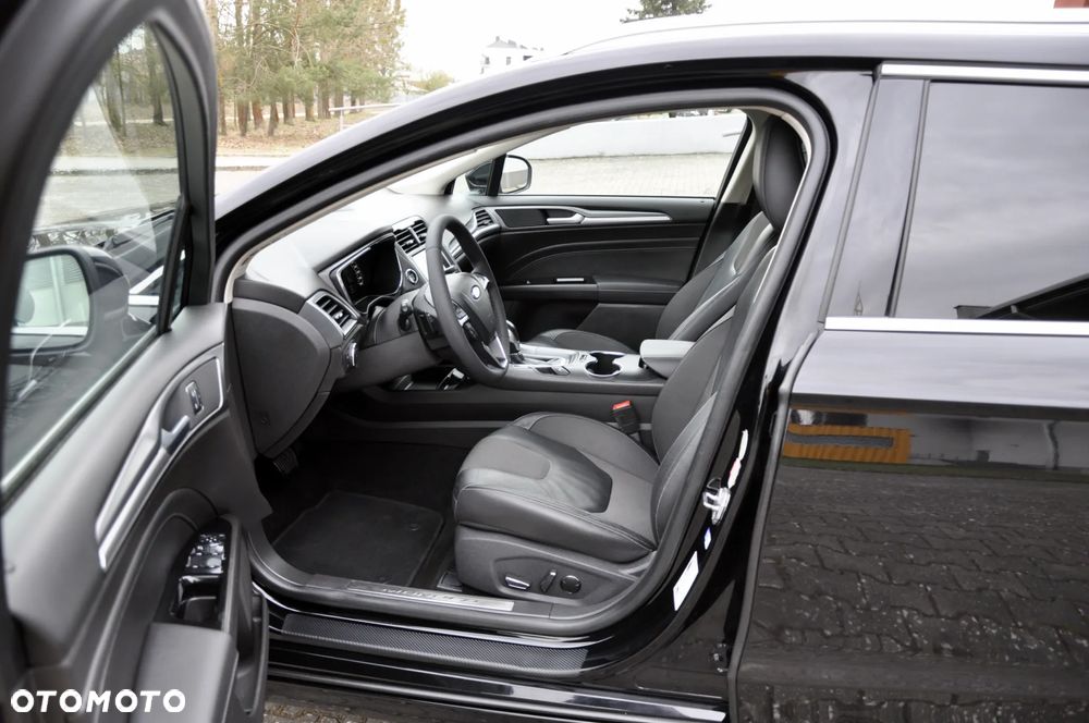 Ford Mondeo 2.0 TDCi STart-Stopp PowerShift-Aut ST-Line - 20