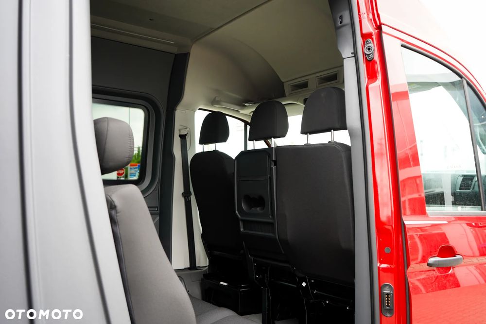 Volkswagen CRAFTER BRYGADÓWKA - 15