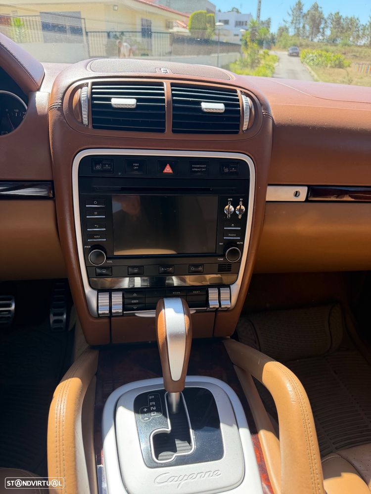 Porsche Cayenne S Tiptronic - 9