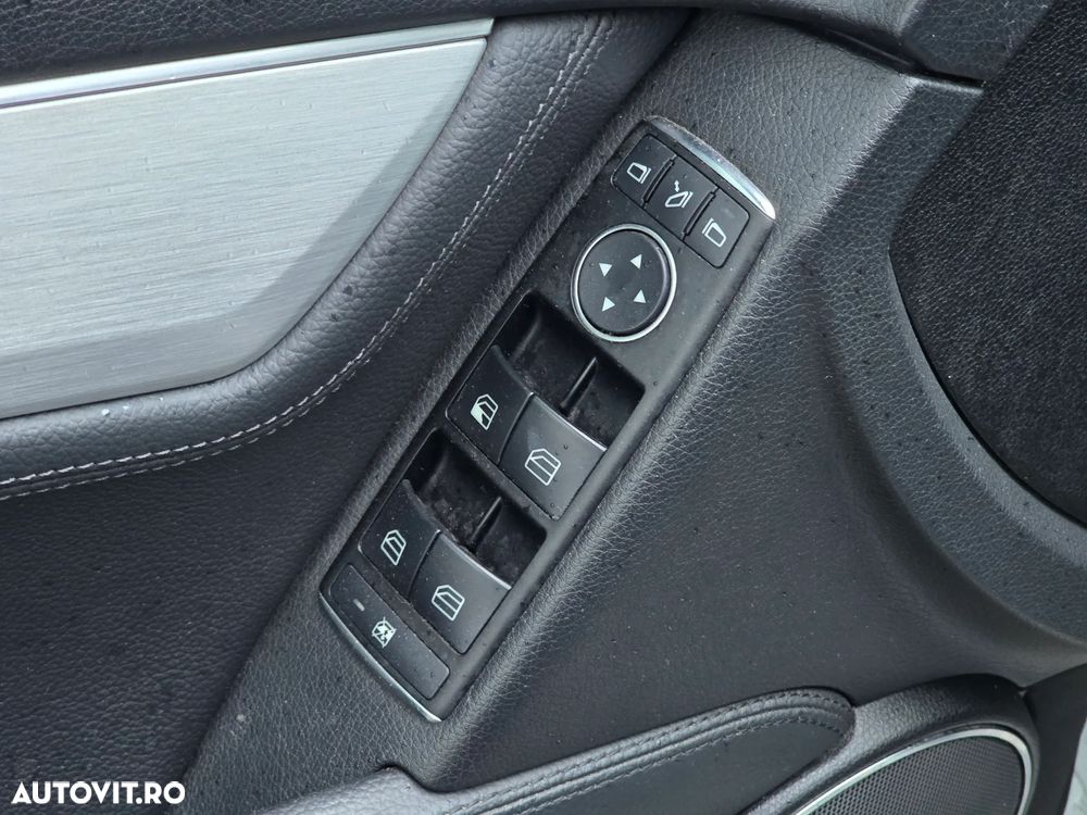 Mercedes-Benz C - 17