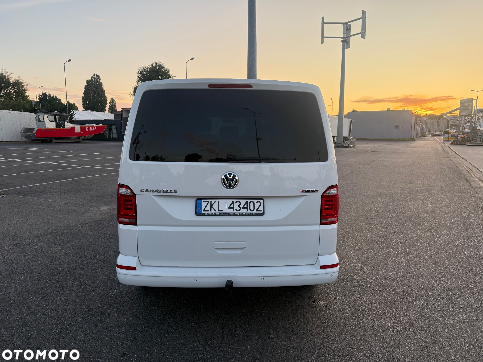 Volkswagen Caravelle 2.0 BiTDI L2 Highline 4Motion DSG - 14