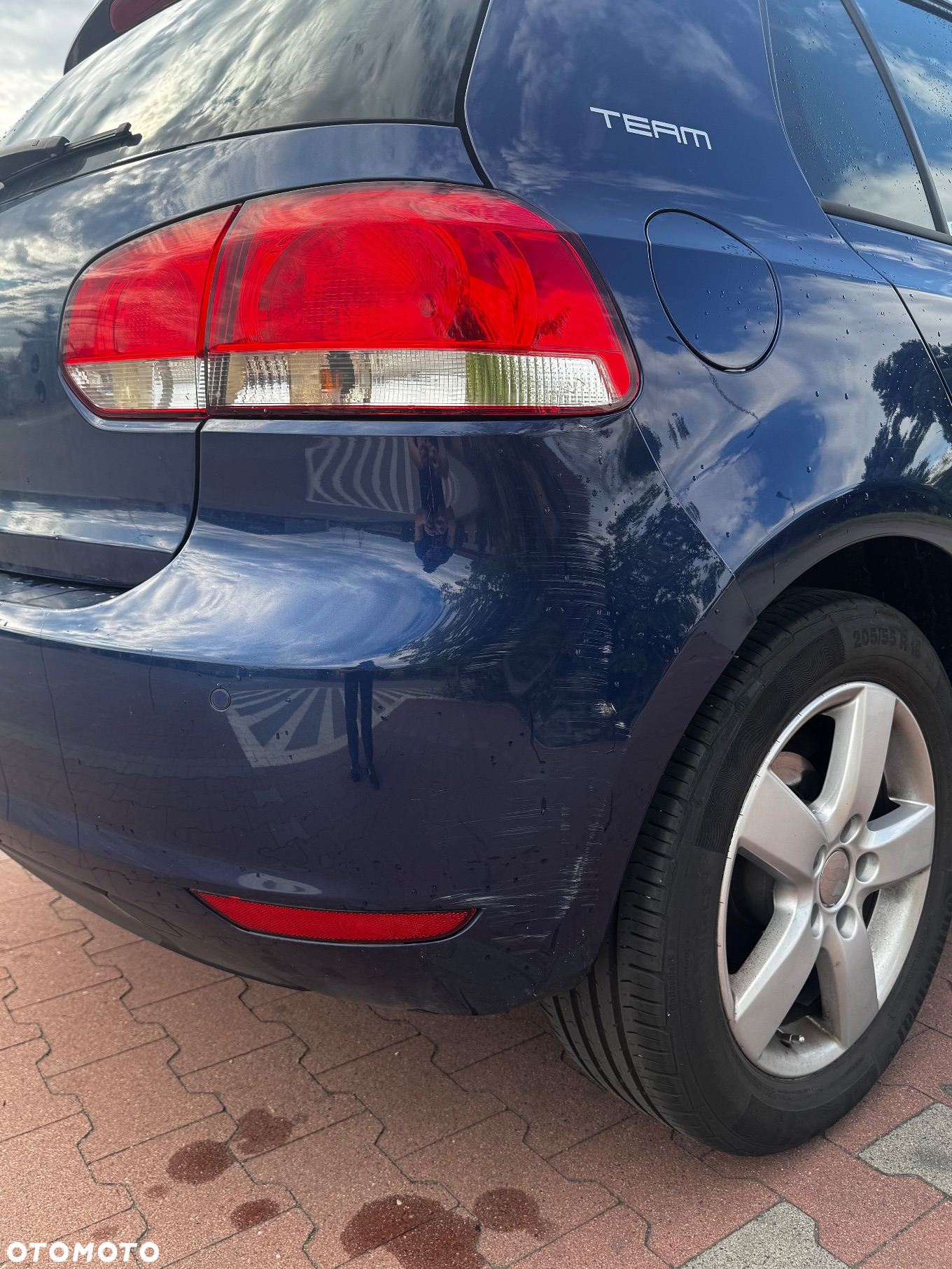Volkswagen Golf - 6