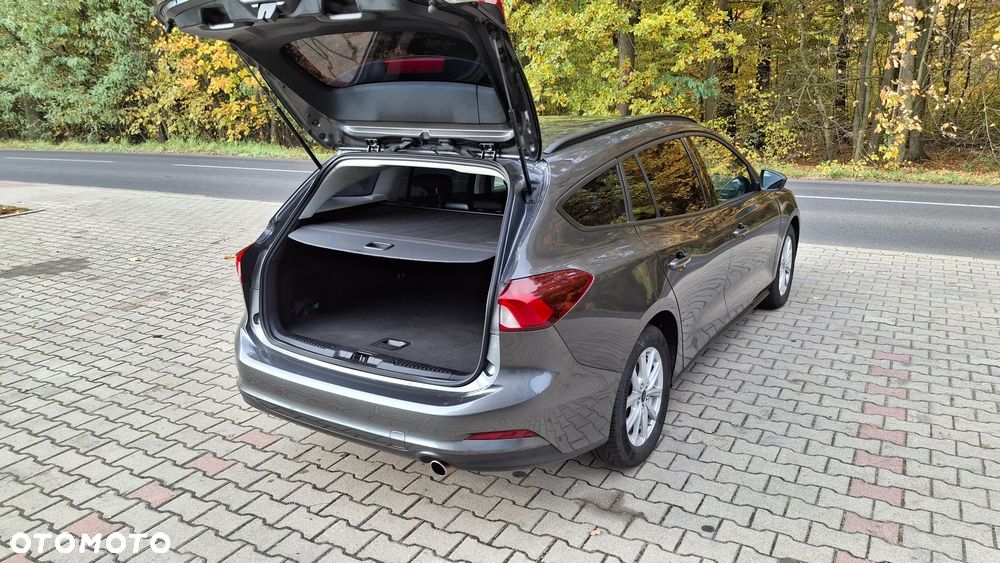Ford Focus 1.5 EcoBlue Start-Stopp-System COOL&CONNECT - 17