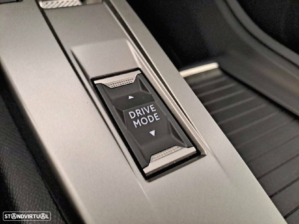 Peugeot 308 SW 1.2 Hybrid Style e-DCS6 - 23