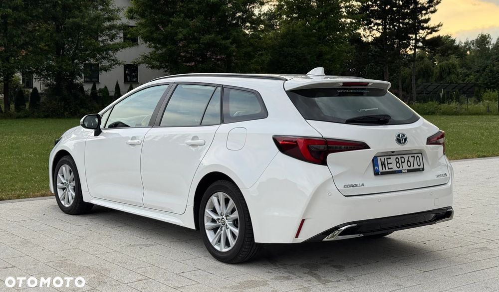 Toyota Corolla 1.8 Hybrid Comfort - 5