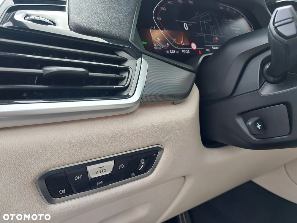 BMW X5 xDrive25d sport - 12