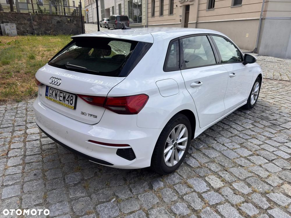 Audi A3 Sportback 30 TFSI mHEV S tronic - 8