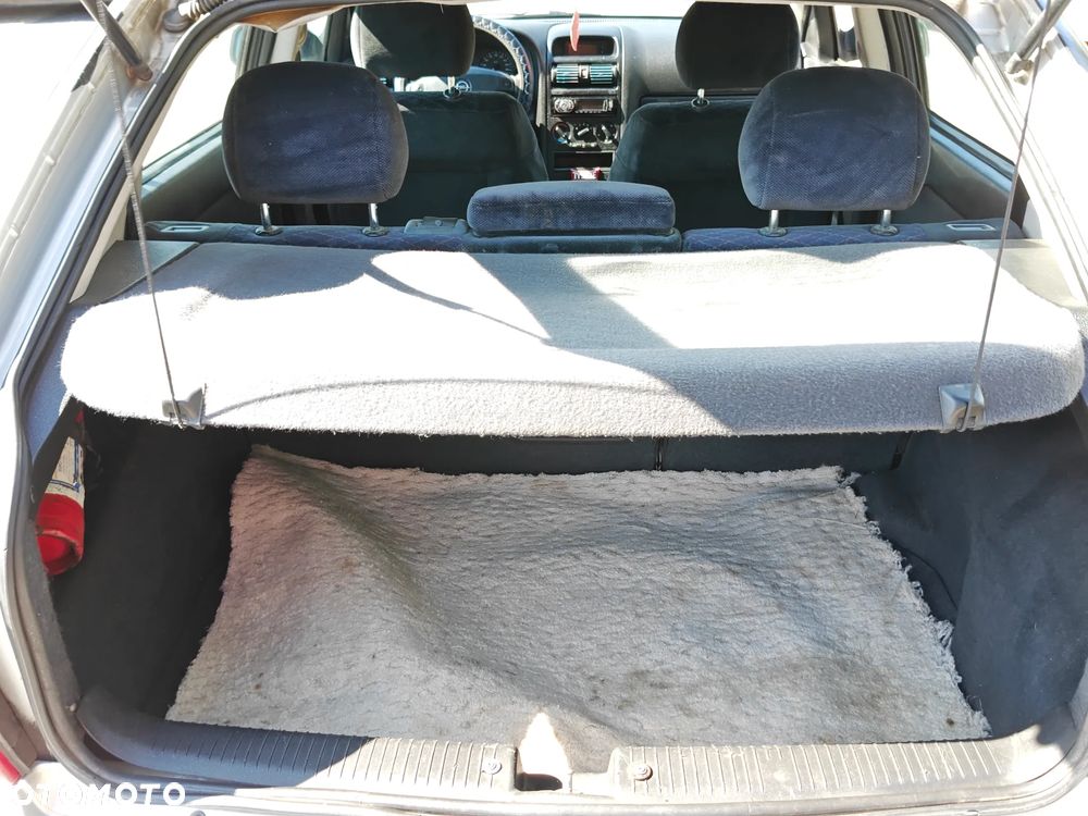 Opel Astra II 2.0 DI Comfort - 18