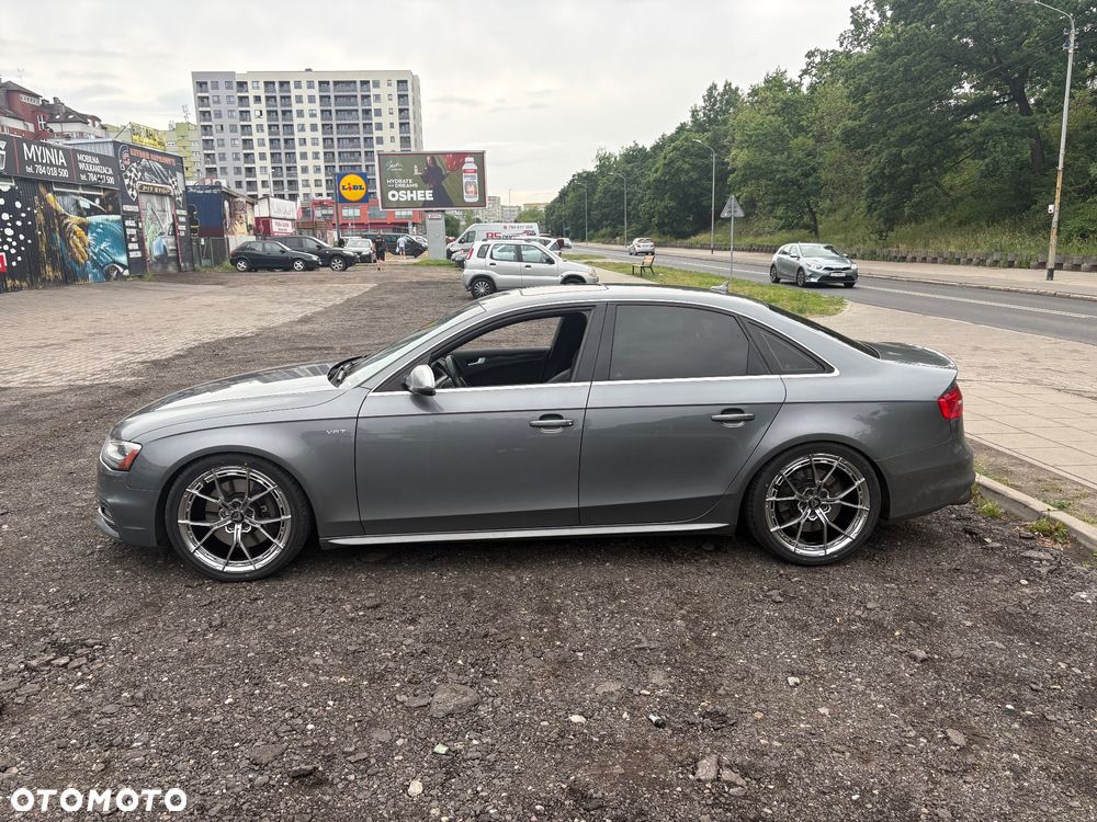 Audi S4 Limousine - 4