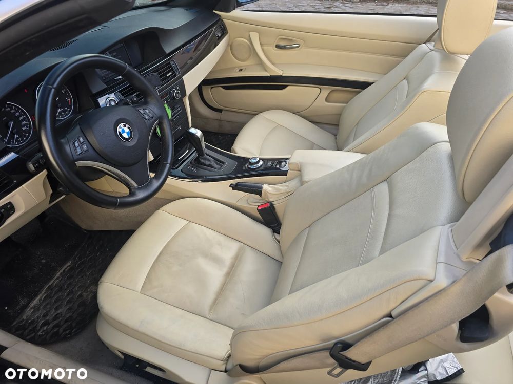 BMW Seria 3 320i Edition Exclusive - 12