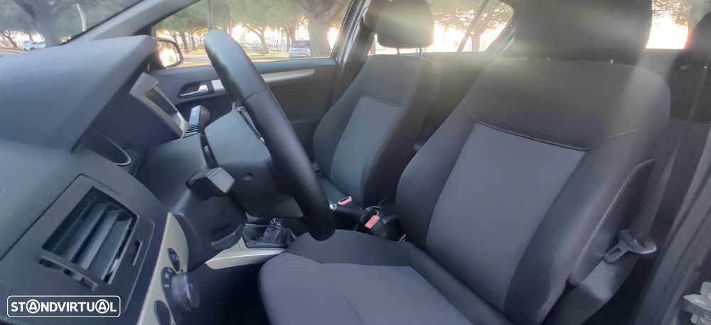 Opel Astra 1.3 CDTi Enjoy EcoFLEX - 18