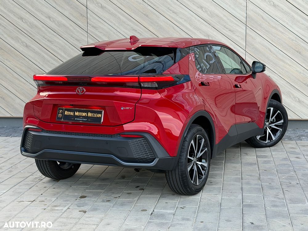 Toyota C-HR 1.2 Turbo 4x2 CVT C-lassy LED - 27