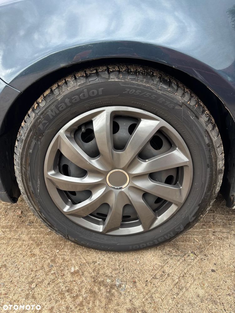 Volkswagen Golf Plus 1.9 TDI DPF Goal - 9