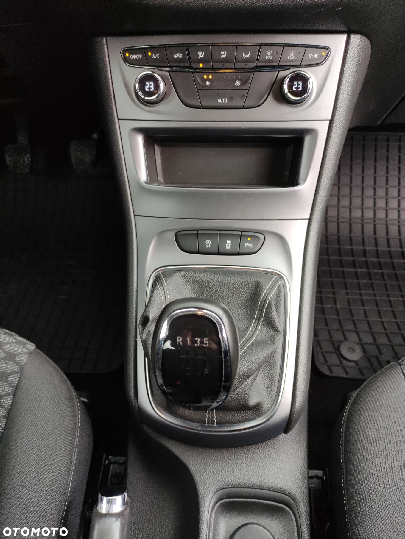 Opel Astra V 1.6 CDTI Enjoy S&S - 27