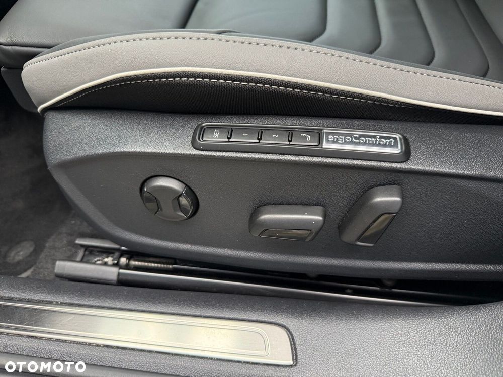 Volkswagen Arteon - 13