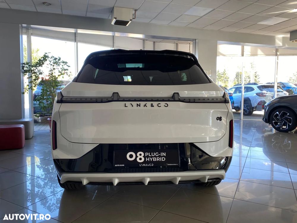 Lynk&Co 08 - 6