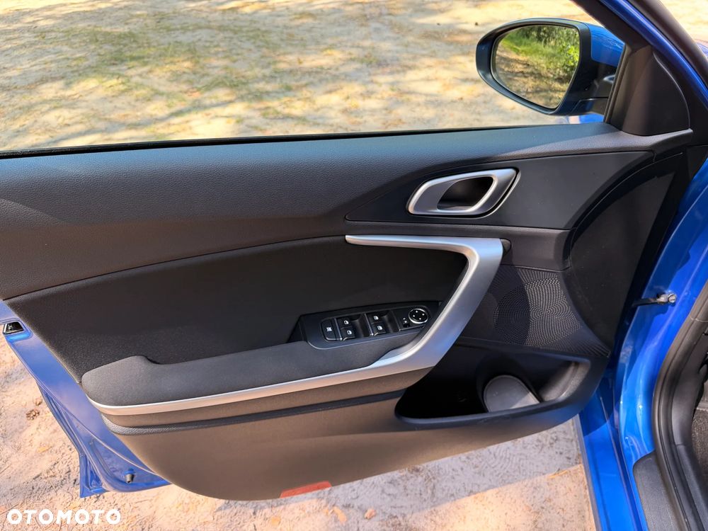 Kia Ceed 1.0 T-GDI Business Line Plus - 12