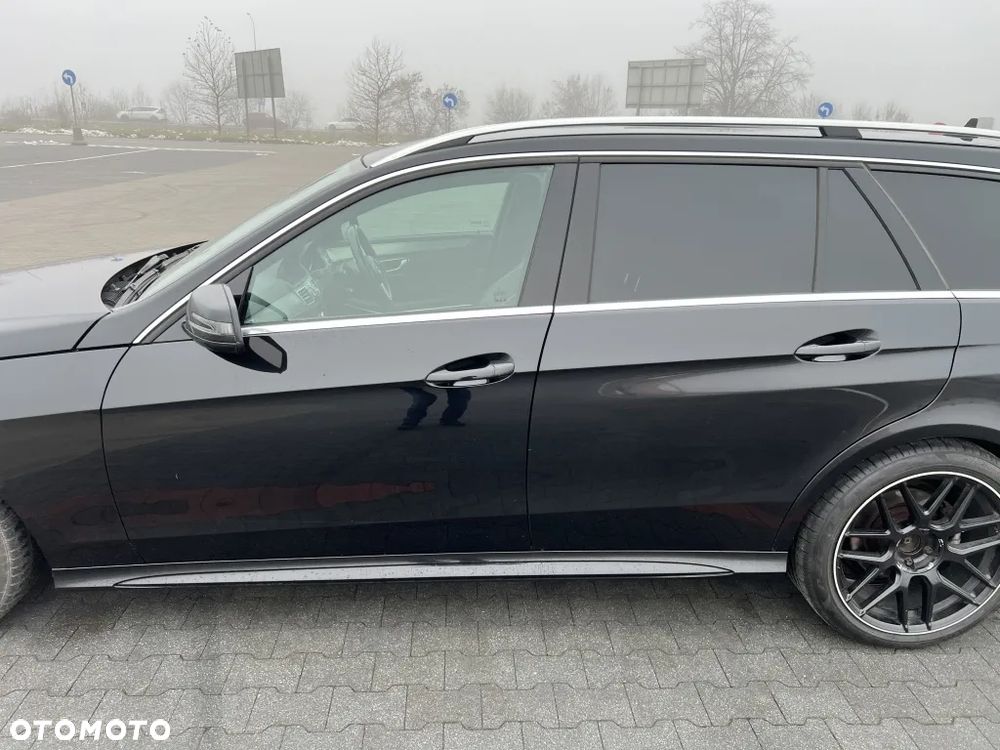 Przód kompletny zderzak AMG maska błotniki chłodnice pas przedni lampy LED OE Mercedes W212 Lift C197 - 20