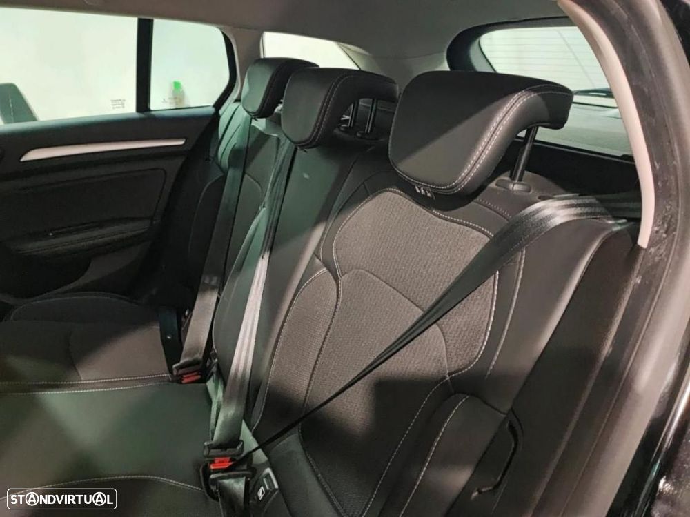 Renault Mégane Sport Tourer 1.5 Blue dCi Intens - 6