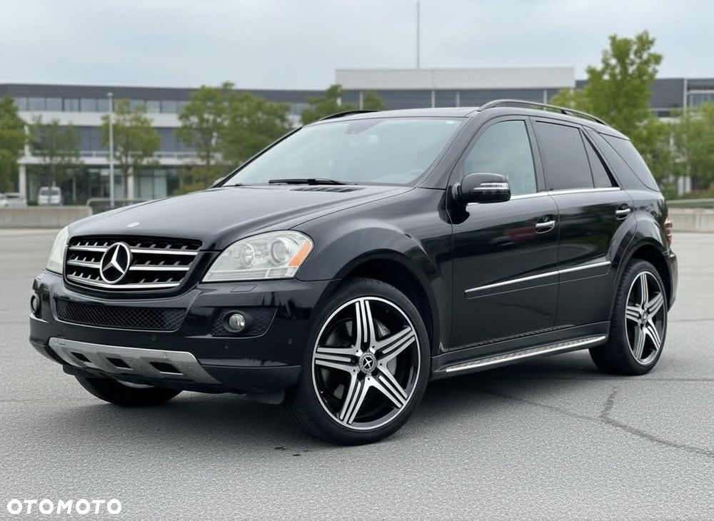 Mercedes-Benz ML - 24