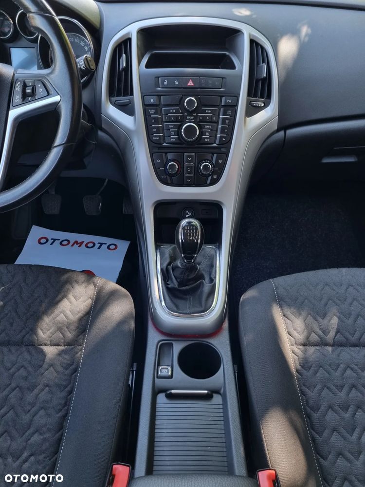 Opel Astra 1.4 Turbo Sport - 21