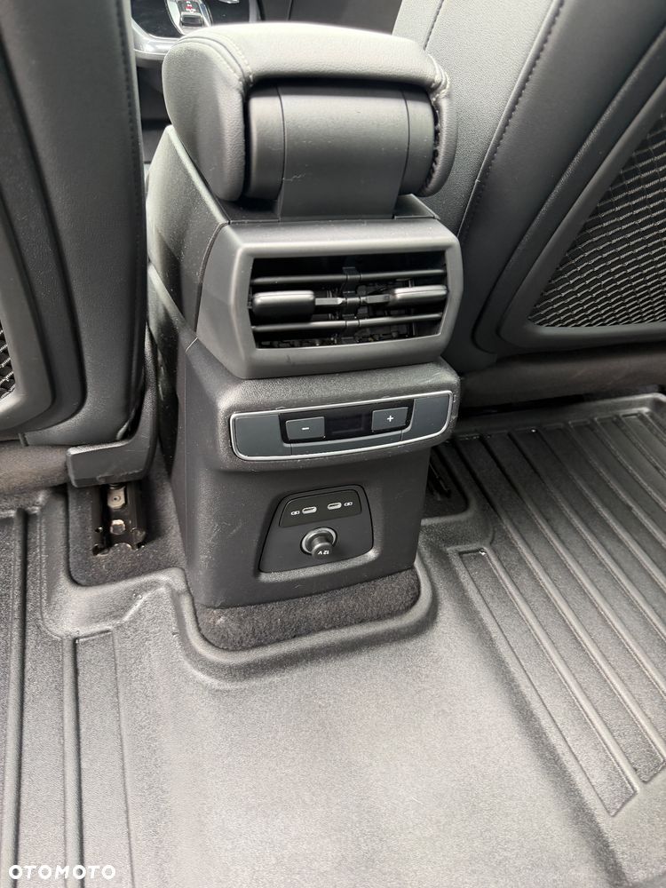 Audi Q4 e-tron 50 77kWh Quattro S Line - 25