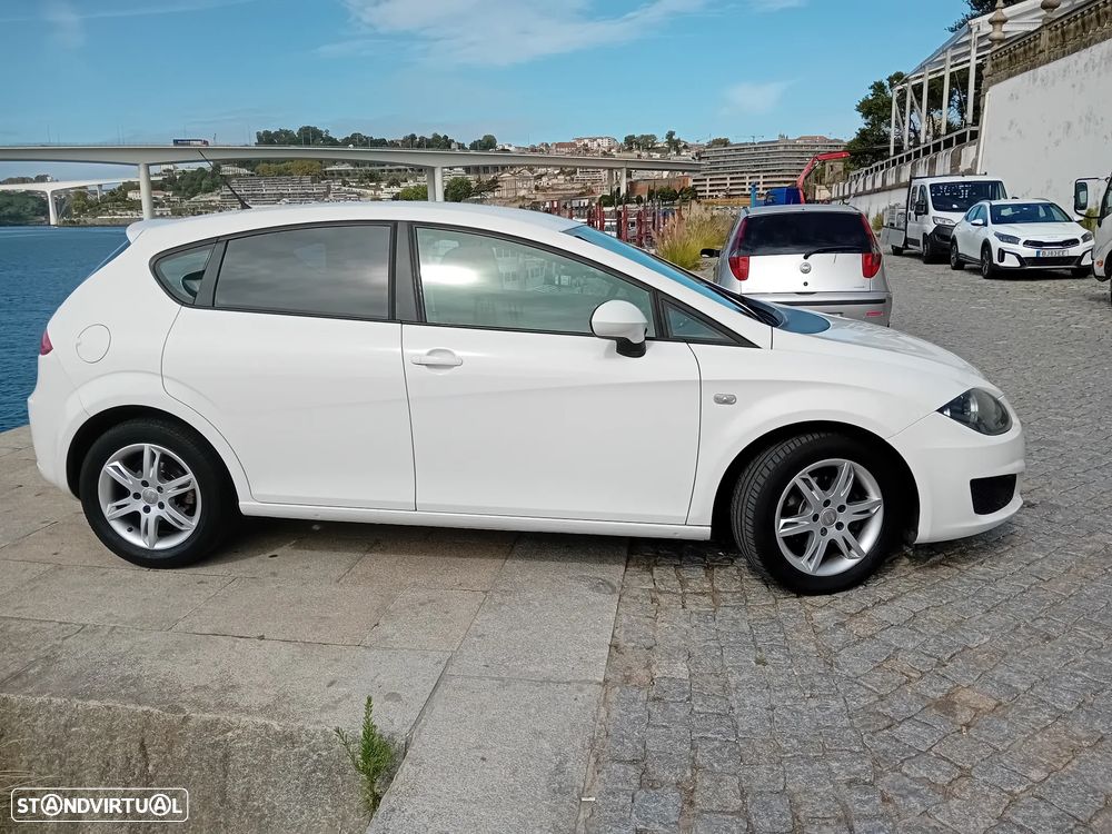 SEAT Leon 1.6 TDI DPF E-Ecomotive Style - 7
