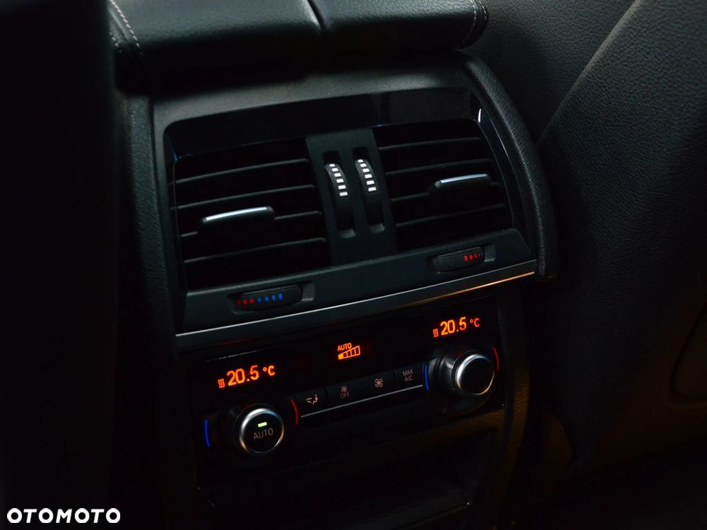 BMW X6 - 18