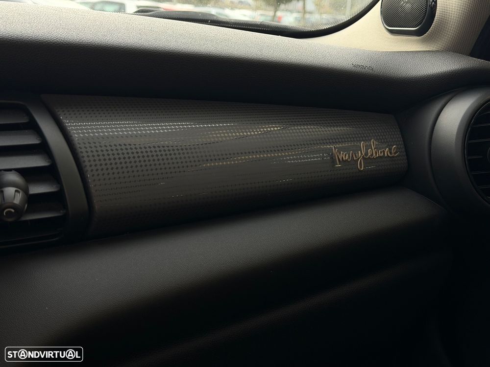 MINI 5 Portas Cooper D Auto - 20