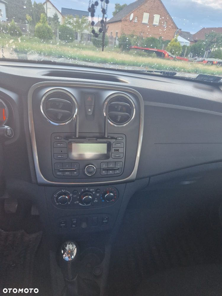 Dacia Sandero 0.9 TCe Laureate - 8